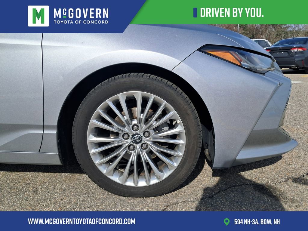 Used 2019 Toyota Avalon Limited w/ Advanced Safety Package image 9