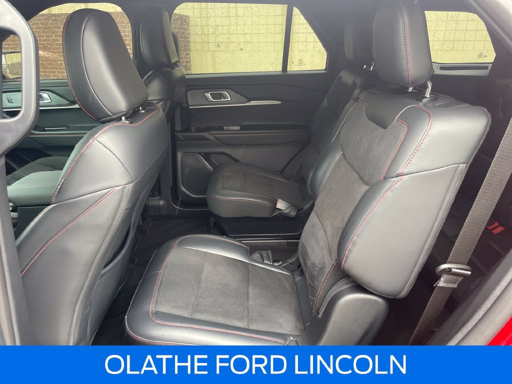 Used 2026 Ford Explorer ST AWD/4WD image 26