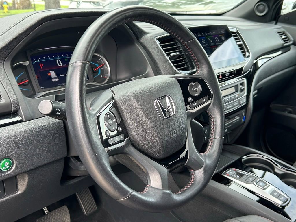 Used 2021 Honda Pilot Black Edition image 17