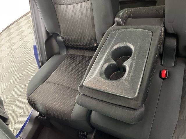 Used 2018 Nissan Rogue SV w/ Sun & Sound Touring Package image 43