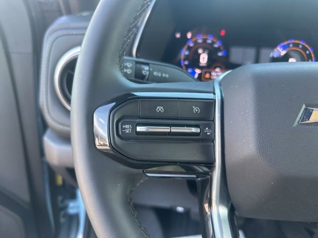Used 2025 Chevrolet Colorado LT w/ Advanced Trailering Package AWD/4WD image 19