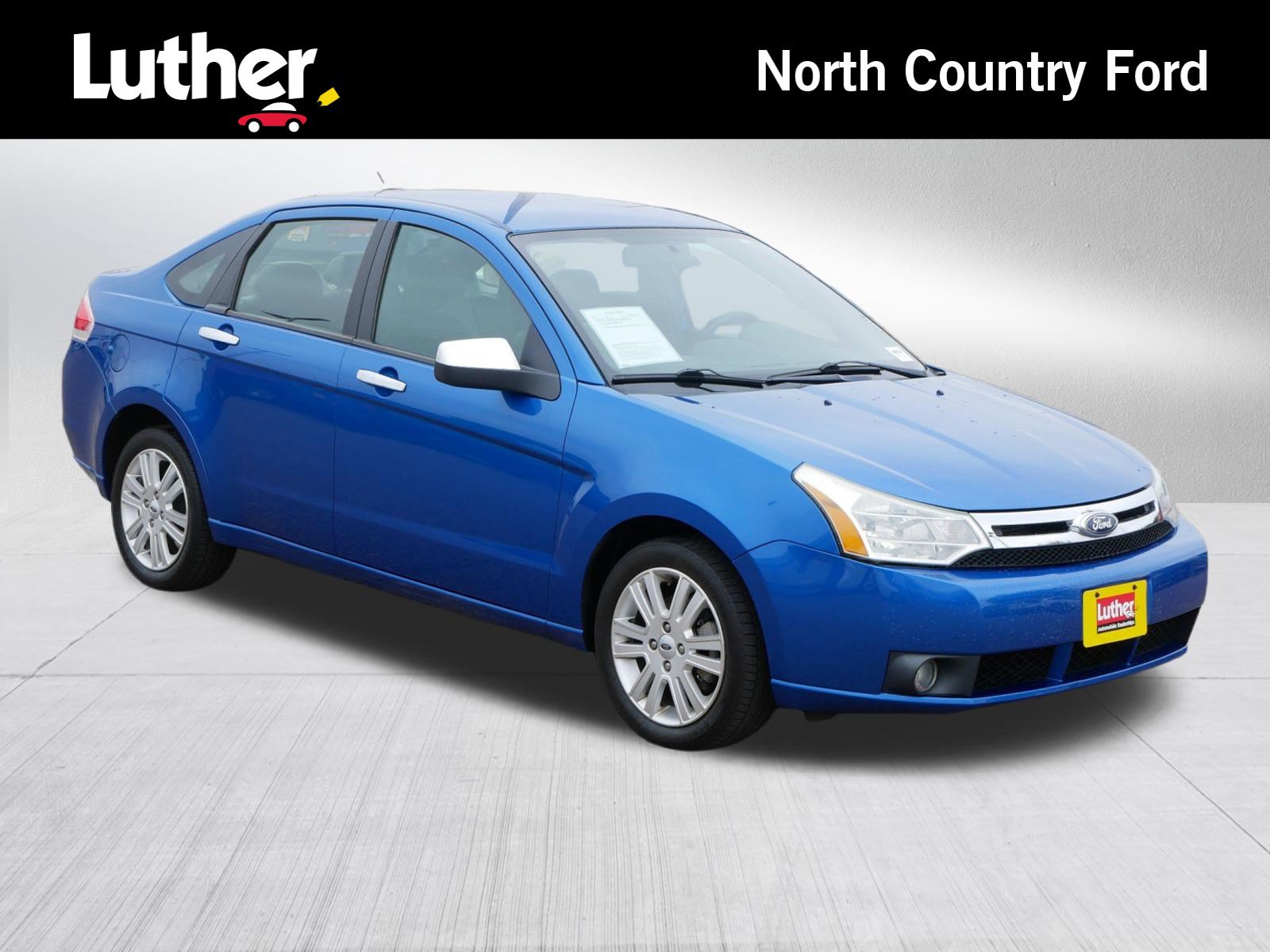 Used 2011 Ford Focus SEL FWD image 1