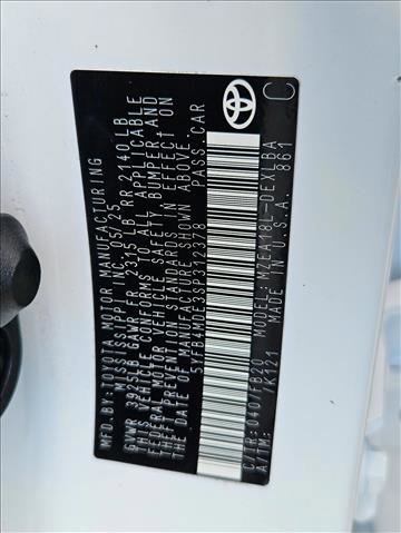 Used 2025 Toyota Corolla LE image 23