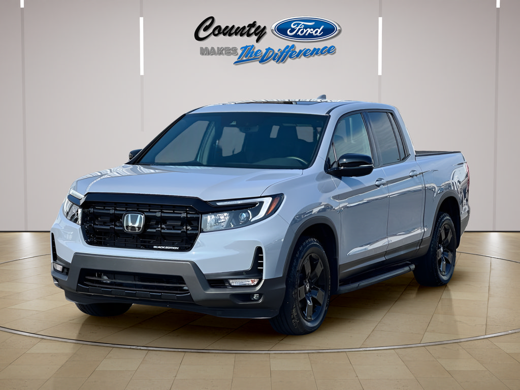 Used 2024 Honda Ridgeline Black Edition image 2