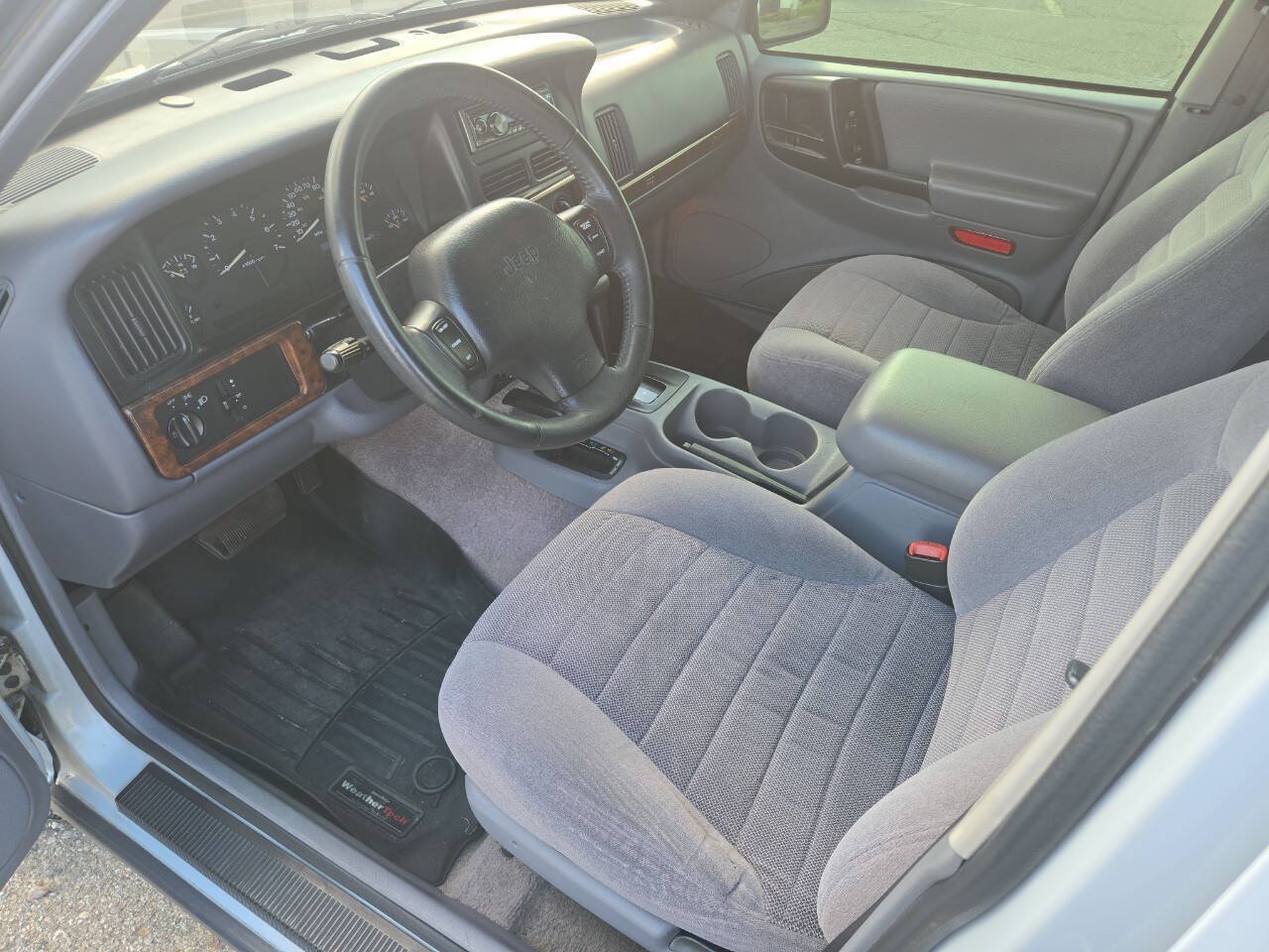 Used 1996 Jeep Grand Cherokee Laredo AWD/4WD image 13