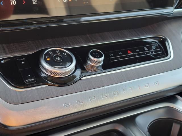 New 2025 Ford Expedition Platinum w/ Platinum Ultimate Package image 45