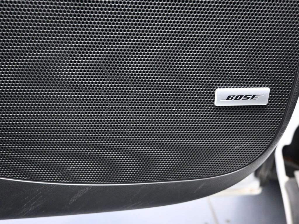 Used 2024 Buick Enclave Premium image 47