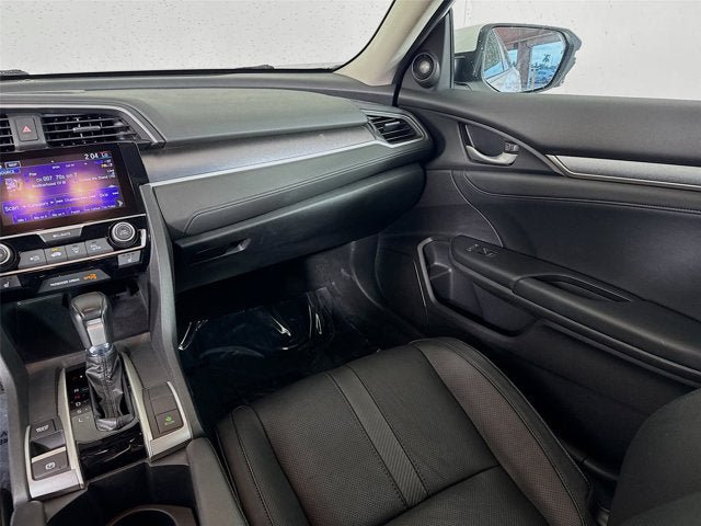 Used 2018 Honda Civic Touring image 25
