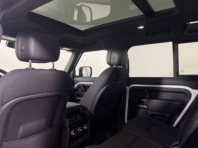 New 2025 Land Rover Defender 110 V8 image 22
