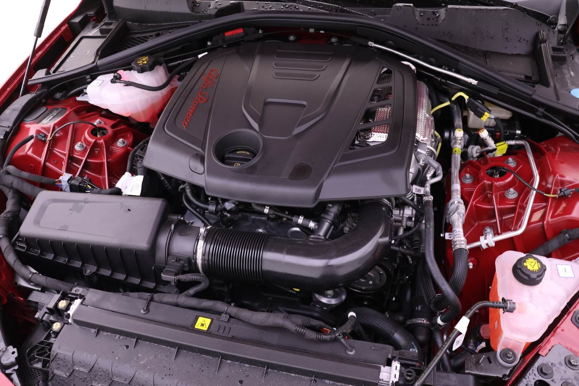 New 2025 Alfa Romeo Giulia AWD w/ Driving Assist Package image 15