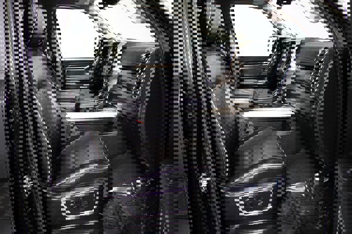 Used 2022 RAM 1500 Laramie image 28