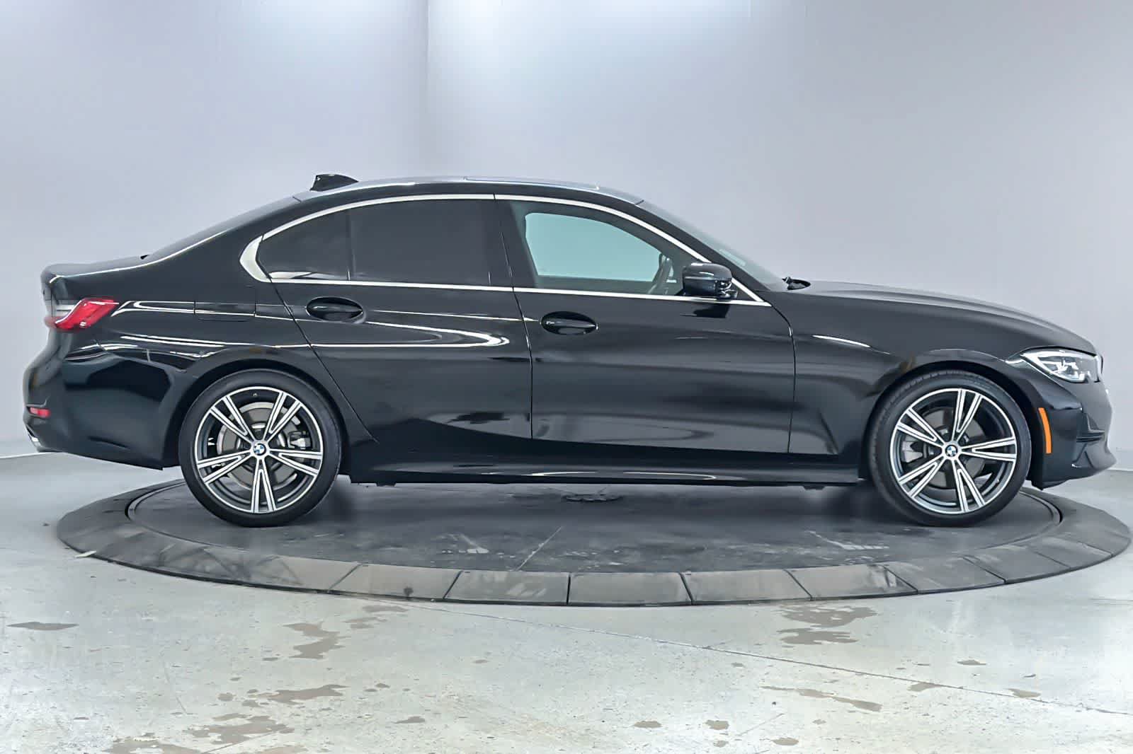 Used 2021 BMW 330i Sedan w/ Premium Package RWD image 8