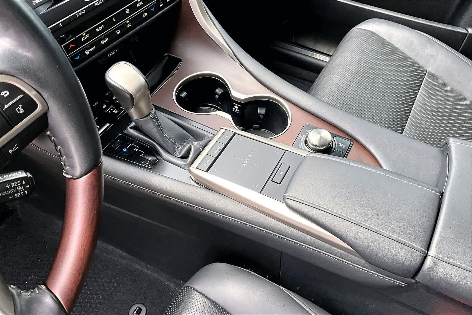 Used 2022 Lexus RX 350 FWD w/ Premium Package image 17