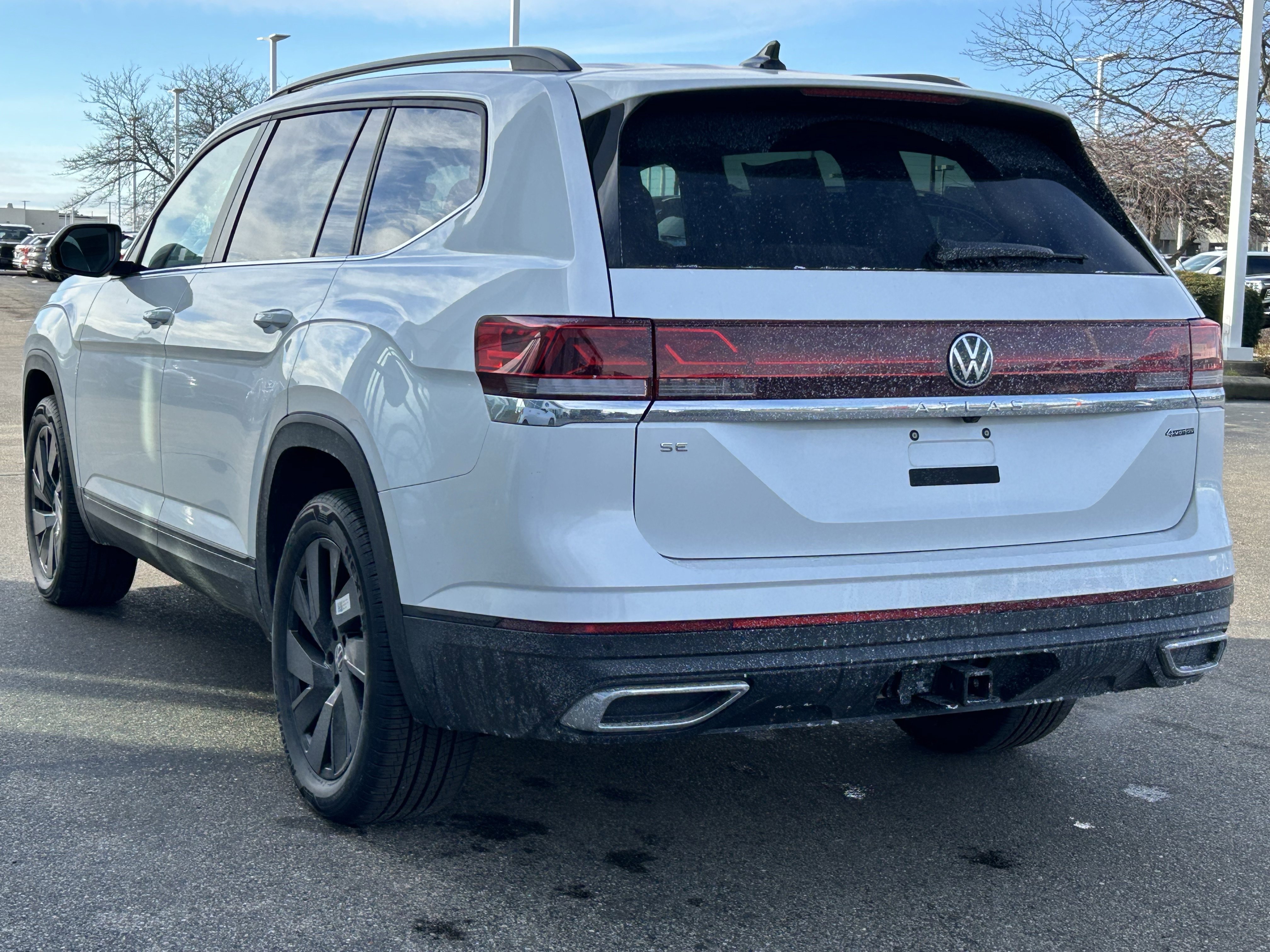 New 2026 Volkswagen Atlas SE image 5