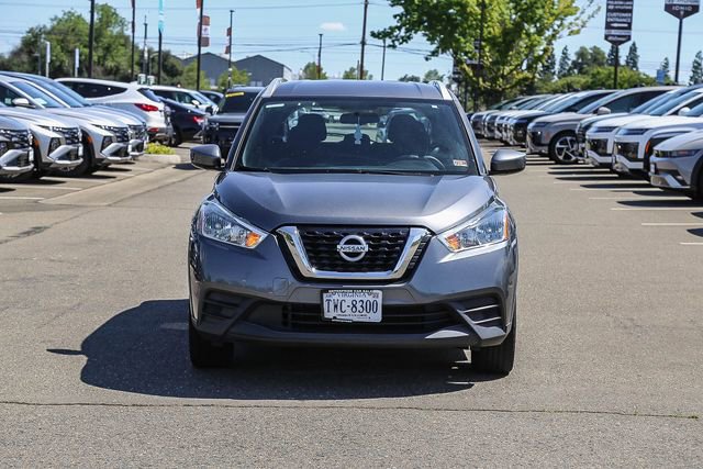 Used 2019 Nissan Kicks SV FWD image 7