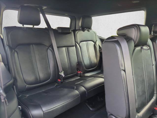 Used 2024 Jeep Wagoneer Series II AWD/4WD image 27