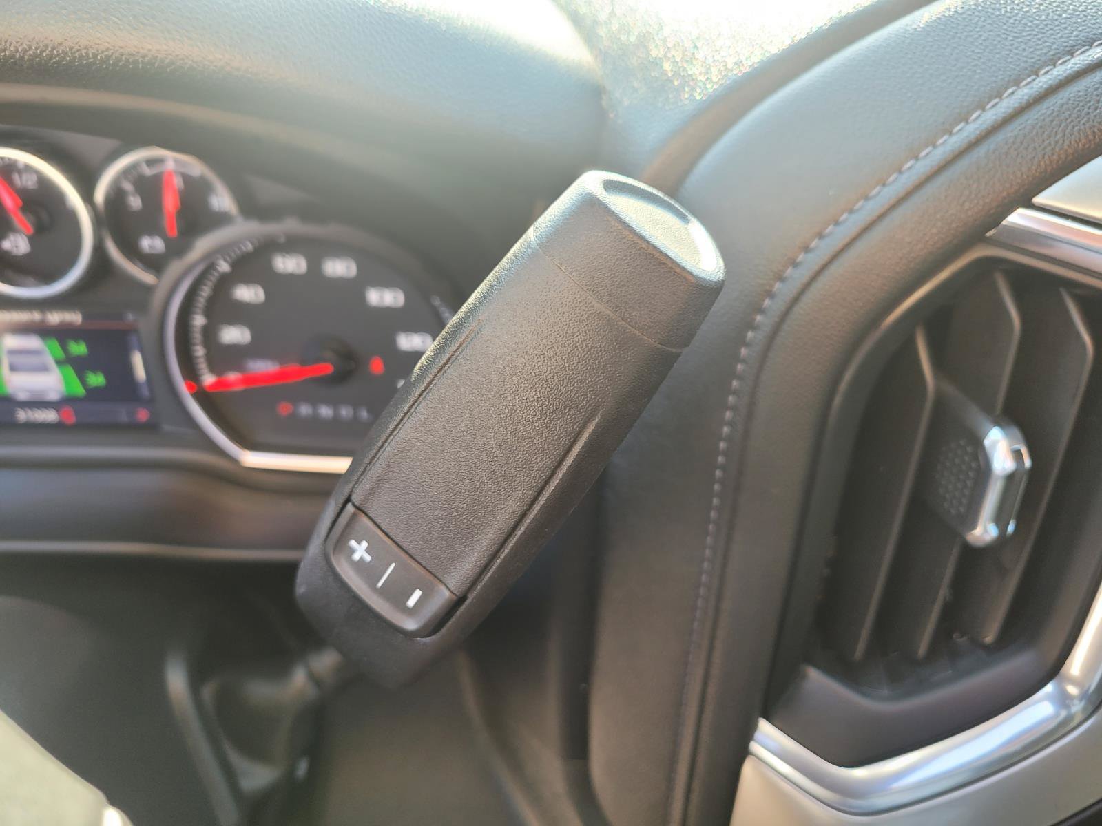 Used 2022 Chevrolet Silverado 1500 LT RWD image 29