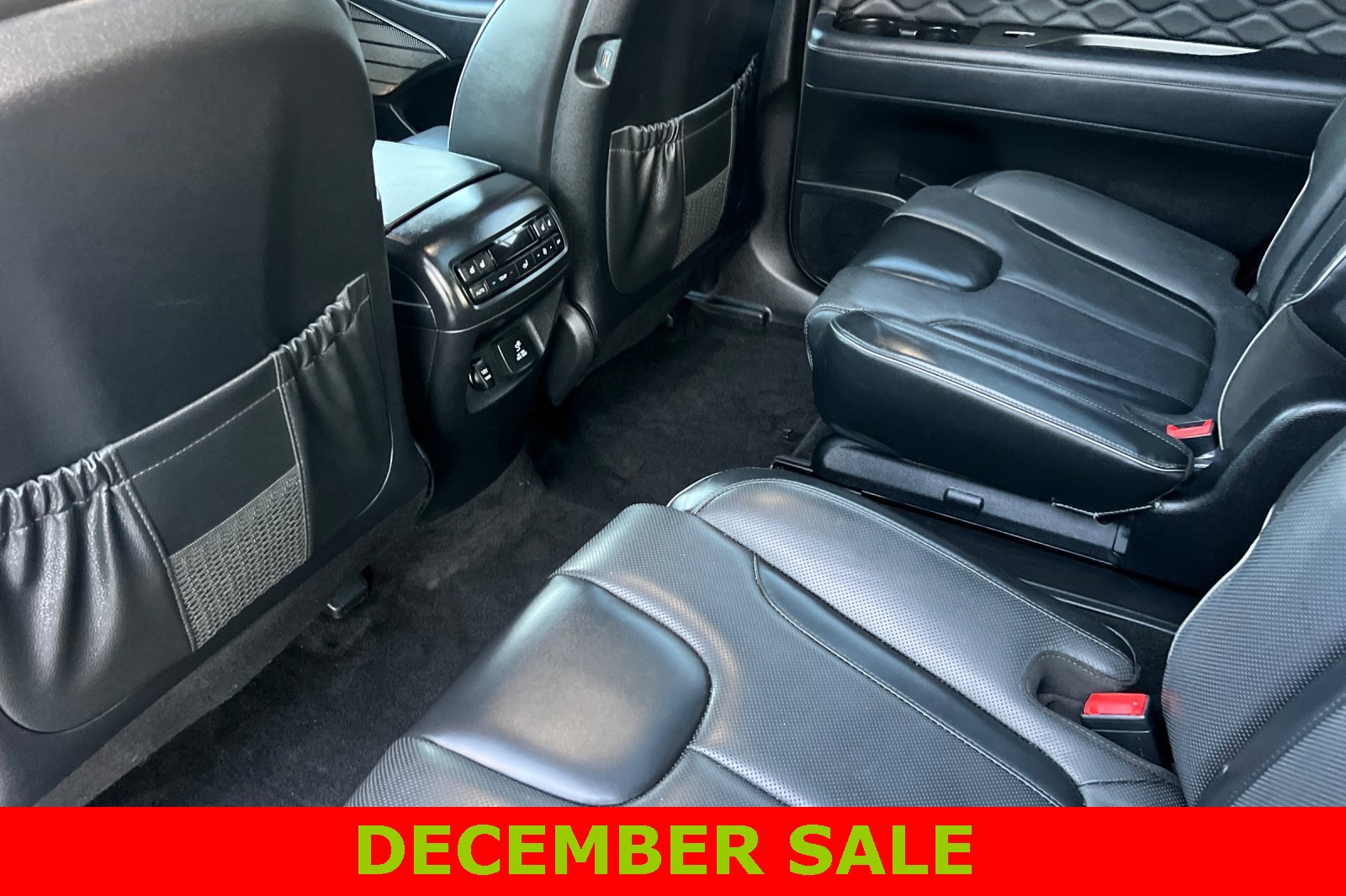 Used 2021 Hyundai Palisade Calligraphy w/ Cargo Package image 12