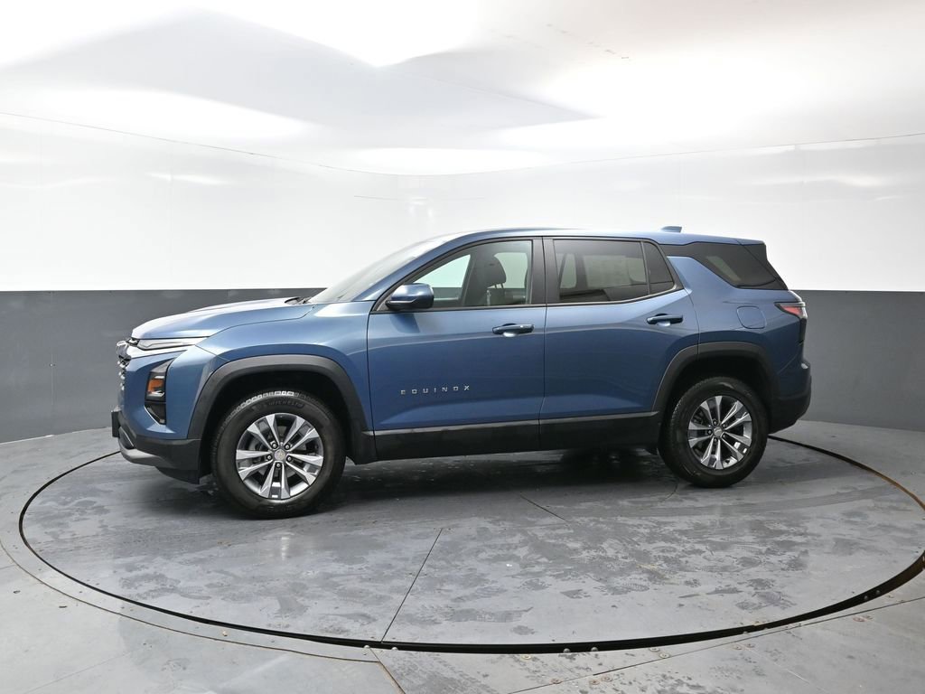 Used 2025 Chevrolet Equinox LT AWD/4WD image 10