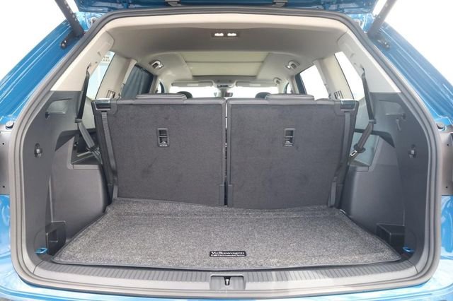 New 2026 Volkswagen Atlas SEL Premium R-Line image 7