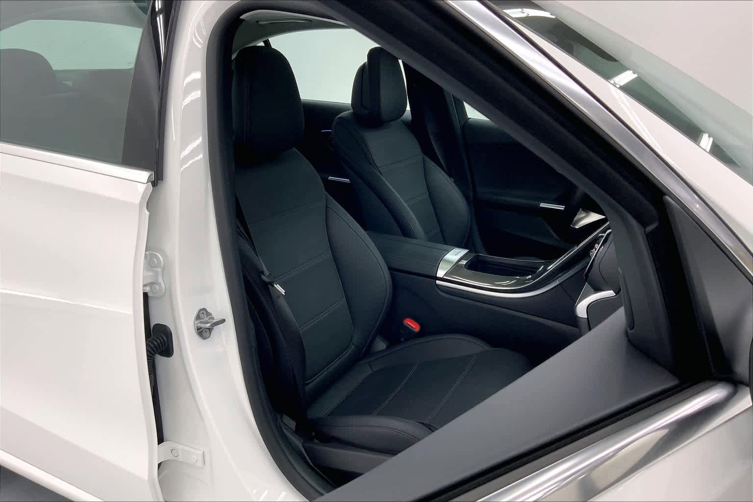 Certified 2023 Mercedes-Benz C 300 Sedan image 8