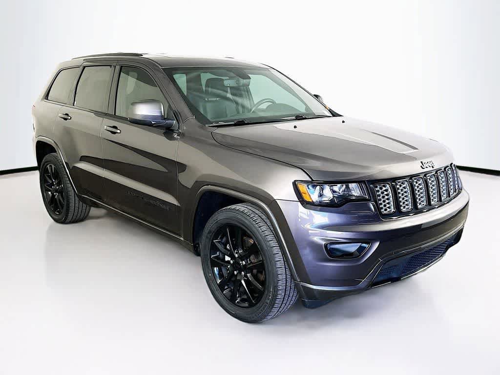 Used 2019 Jeep Grand Cherokee Altitude RWD image 23