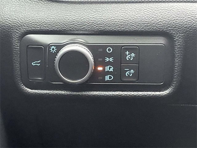 Used 2021 Ford Explorer 2WD image 19