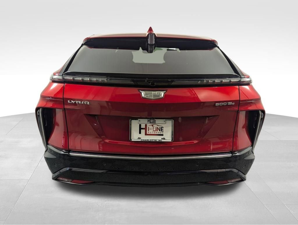 Used 2024 Cadillac Lyriq Luxury w/ LPO, Floor Liner Package image 21