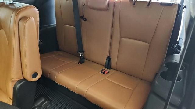 Used 2021 Toyota Highlander Platinum AWD/4WD image 22