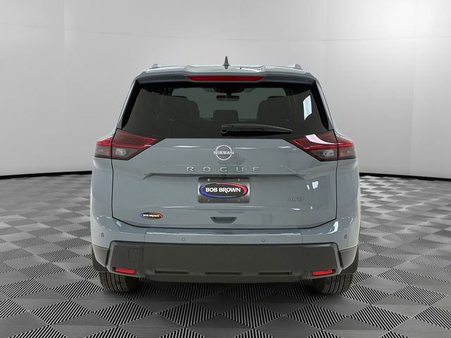 Used 2026 Nissan Rogue SV w/ SV Premium Package AWD/4WD image 4
