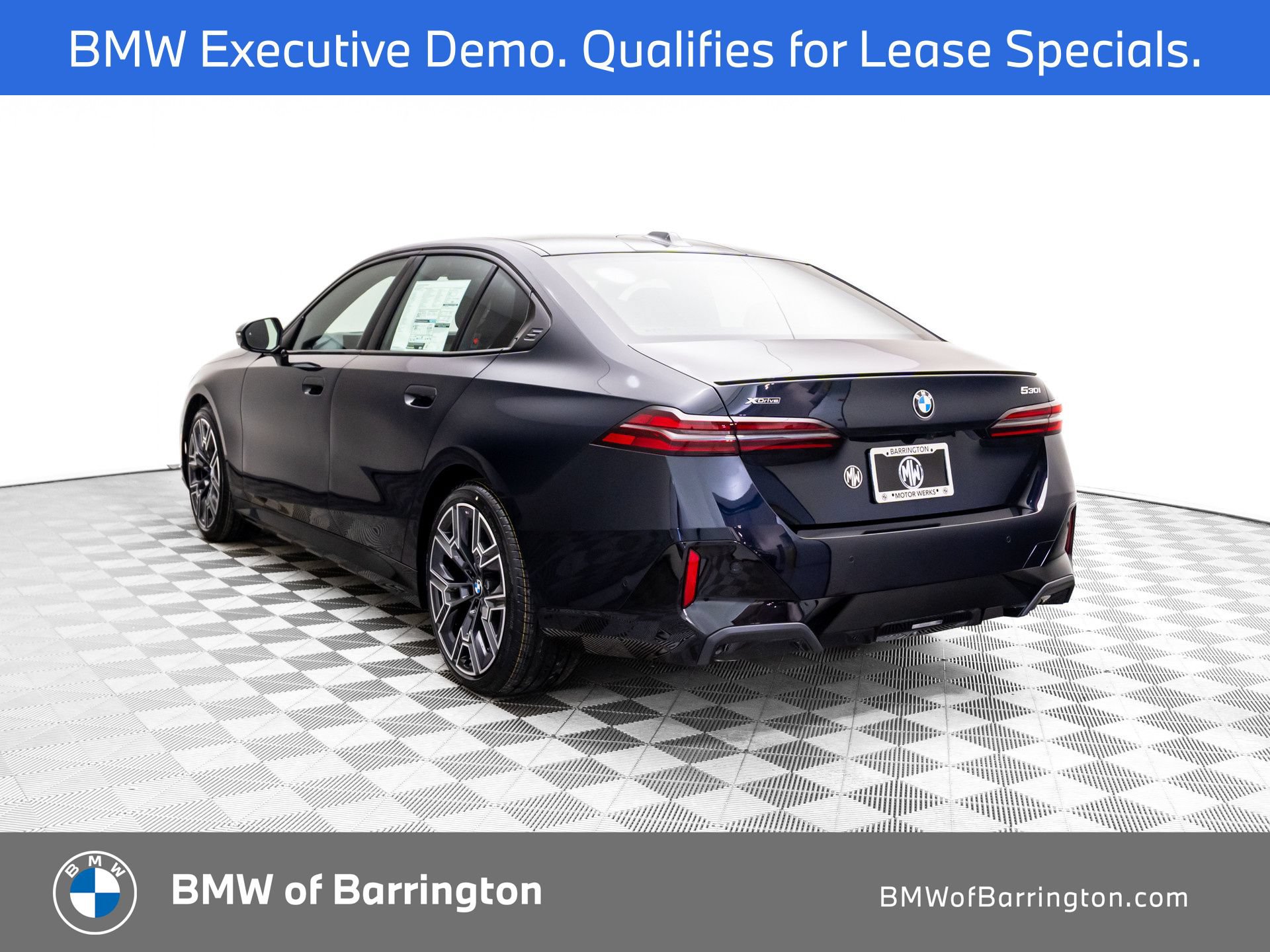 Certified 2026 BMW 530i xDrive w/ M Sport Package AWD/4WD image 3
