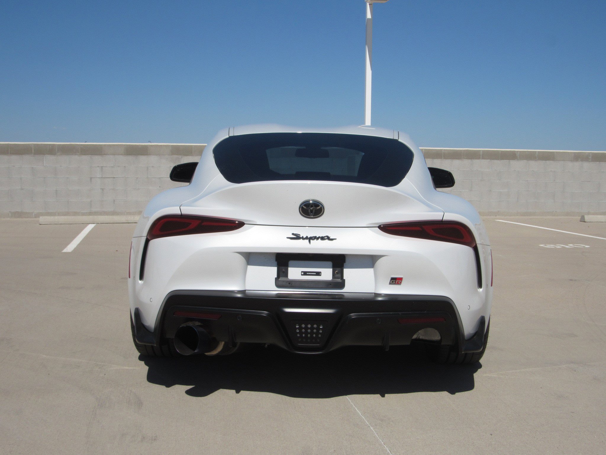 Used 2025 Toyota Supra Premium w/ Driver Assist Package image 8