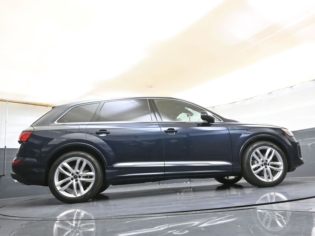 Certified 2025 Audi Q7 3.0T Premium Plus w/ Premium Plus Package image 40