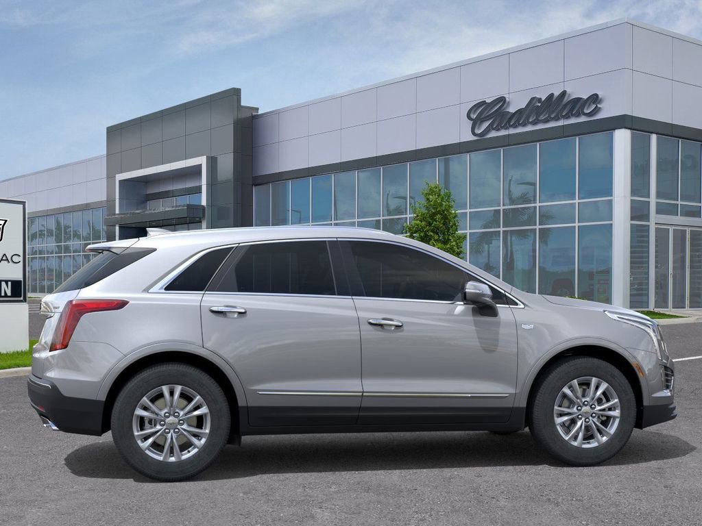 New 2026 Cadillac XT5 Luxury image 6