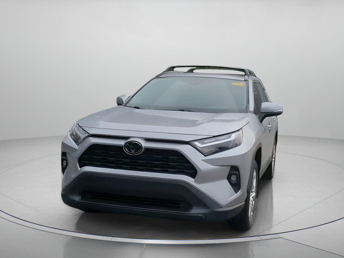 Used 2025 Toyota RAV4 XLE Premium w/ Weather Package FWD image 10