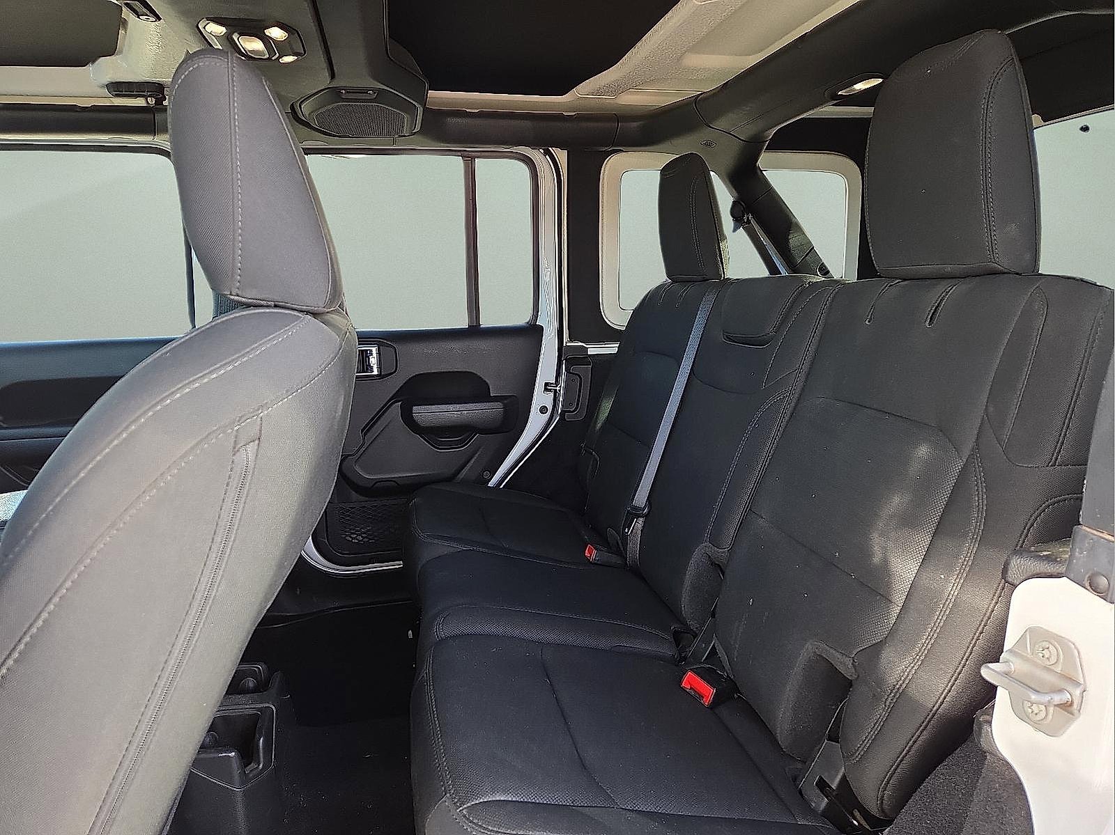 Used 2021 Jeep Wrangler Unlimited Sport image 10