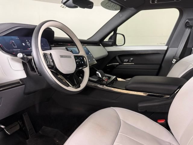 Certified 2025 Land Rover Range Rover Sport Dynamic SE AWD/4WD image 16