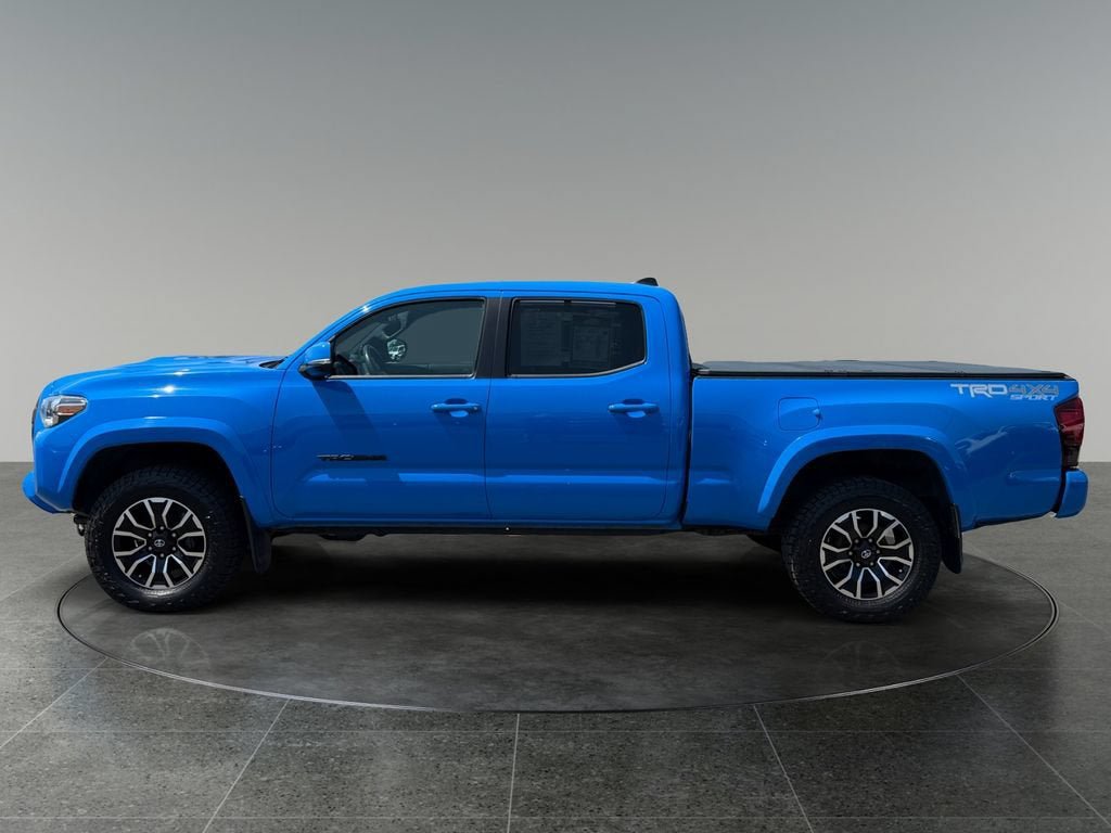 Used 2021 Toyota Tacoma TRD Sport AWD/4WD image 5