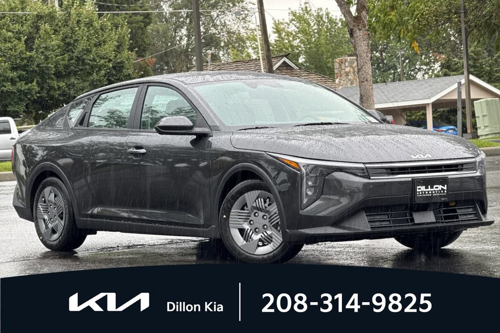 New 2026 Kia K4 FWD image 2