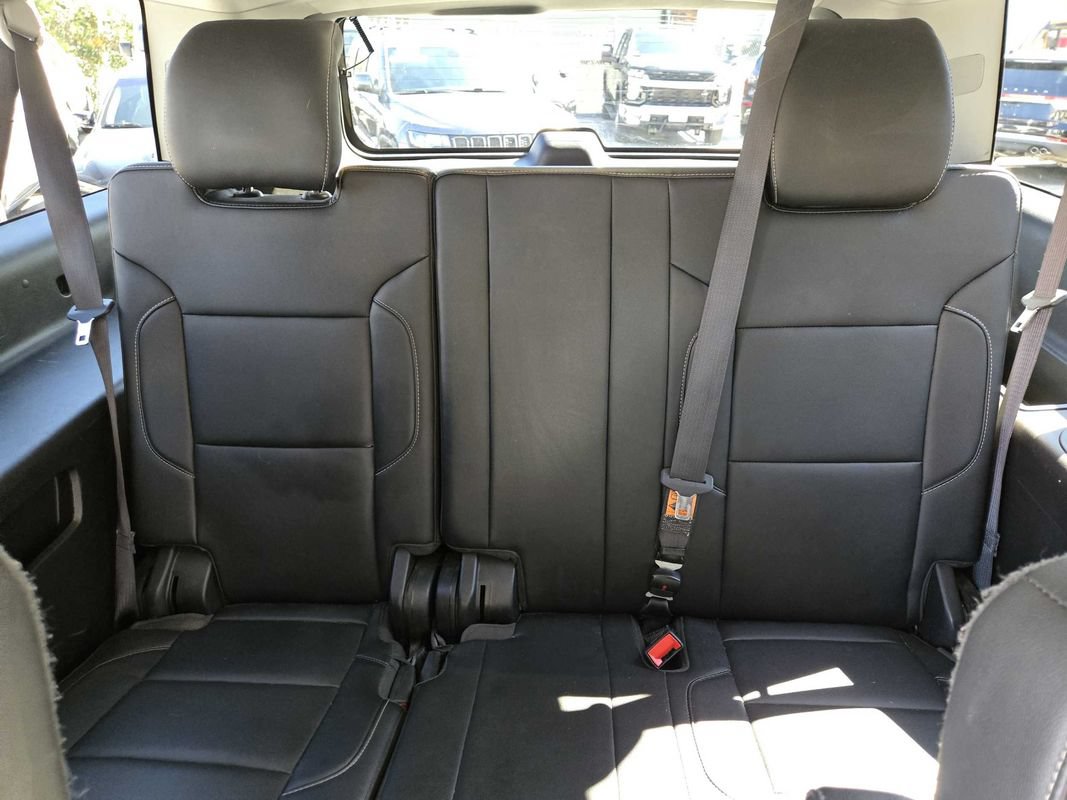 Used 2019 Chevrolet Suburban LT AWD/4WD image 32