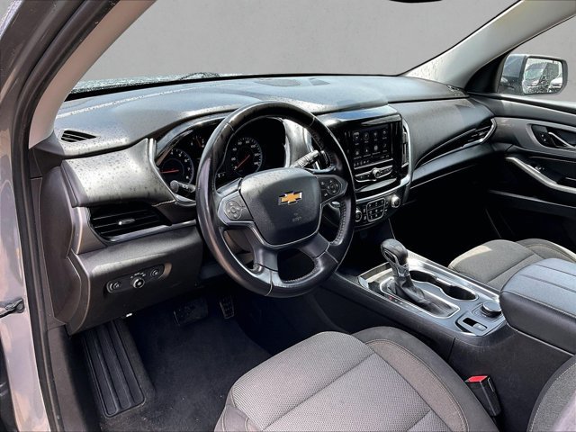 Used 2021 Chevrolet Traverse LT FWD image 14