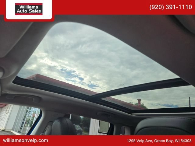 Used 2018 Jeep Compass Limited w/ Navigation Group AWD/4WD image 2