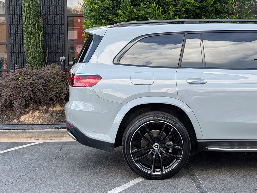 Used 2024 Mercedes-Benz GLS 580 4MATIC image 22