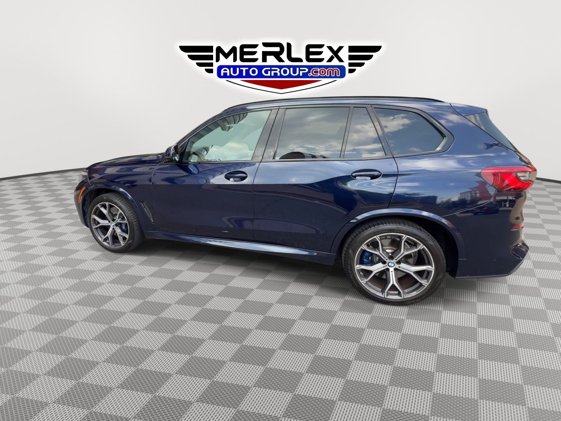 Used 2020 BMW X5 xDrive40i w/ M Sport Package AWD/4WD image 5