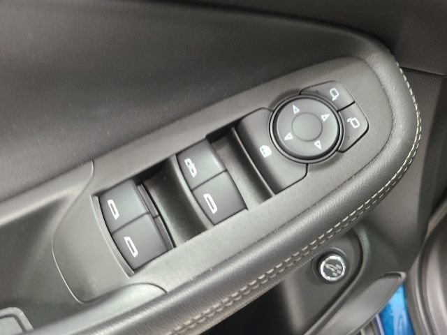 Used 2020 Buick Encore GX Preferred w/ Cold Weather Comfort Package FWD image 19