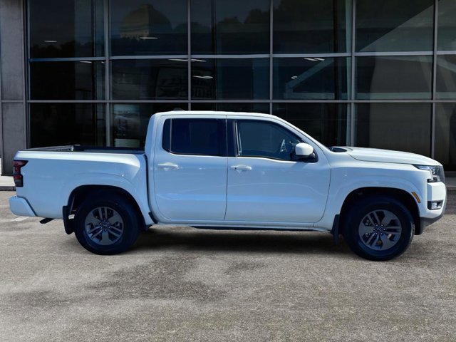 Certified 2025 Nissan Frontier SV w/ SV Convenience Package image 4