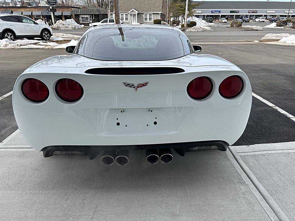 Used 2013 Chevrolet Corvette Grand Sport w/ 2LT Preferred Equipment Group RWD image 10