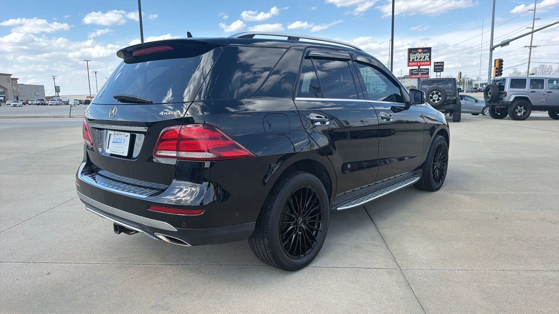 Used 2017 Mercedes-Benz GLE 350 4MATIC image 18