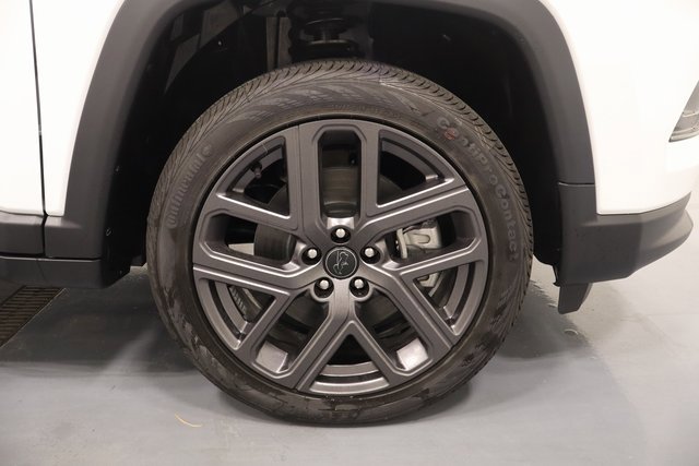 New 2026 Jeep Compass Limited image 26