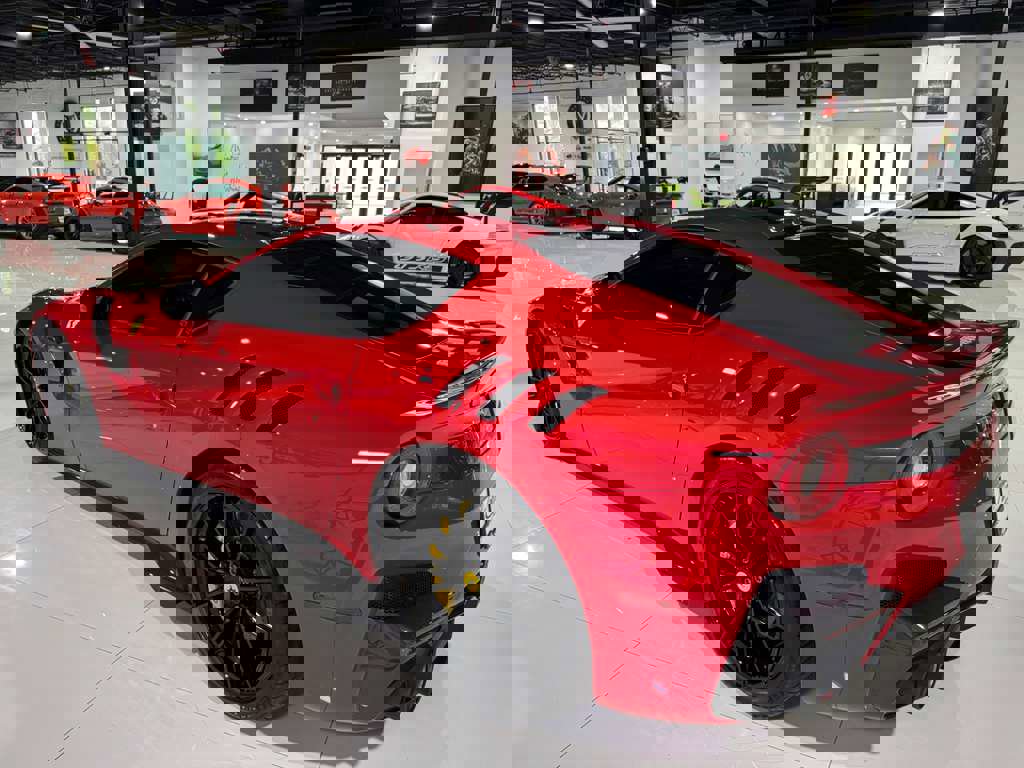 Used 2017 Ferrari F12tdf image 5